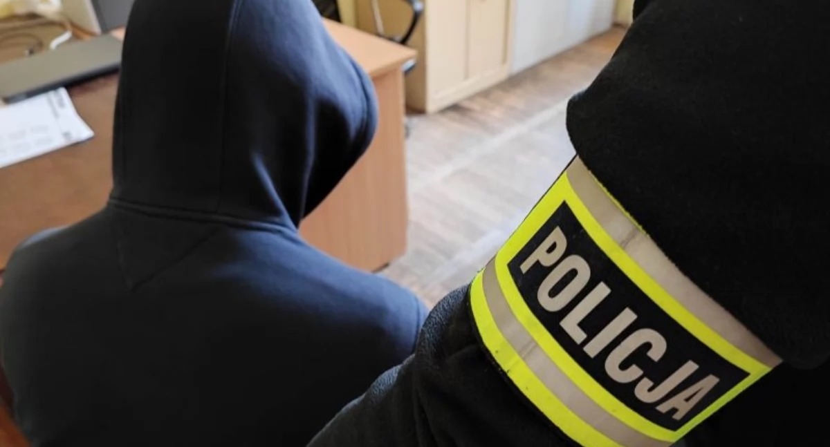 Fu arrestato durante una lite e portato in custodia.