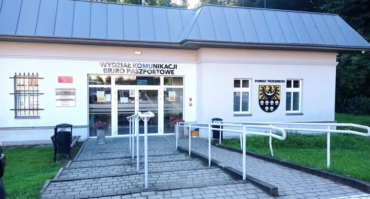 Perché non c'è una posizione per addetti alle vendite nel Dipartimento delle Comunicazioni? Il direttore del dipartimento risponde alle domande.