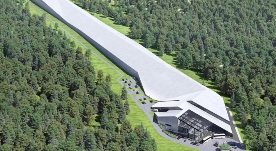The world's longest indoor ski hall is to be built in Poland. The decision has been made