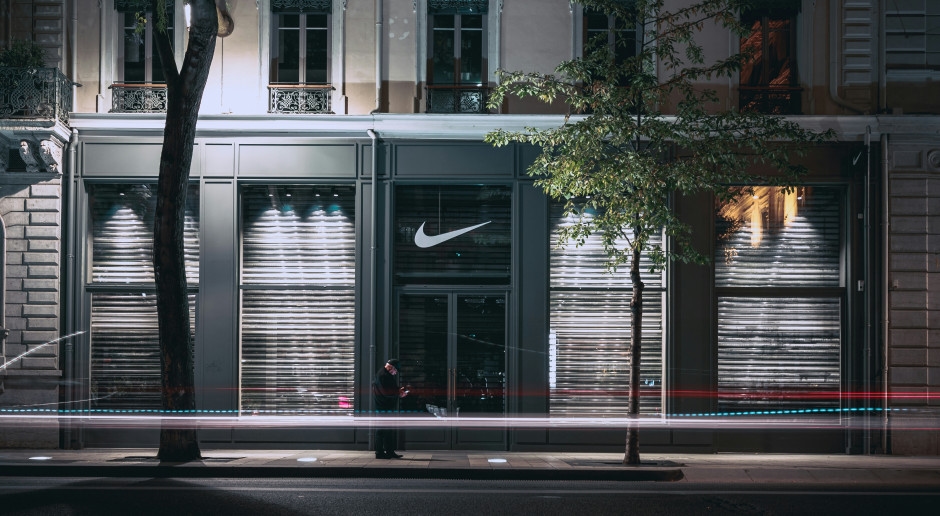 Los inversores demandan a Nike. En segundo plano, la plataforma NFT y millones en pérdidas