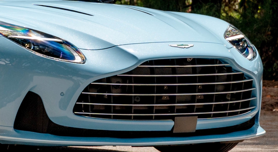 Questa nuova Aston Martin di Palm Beach è realizzata su misura come un abito. Ogni dettaglio è mozzafiato