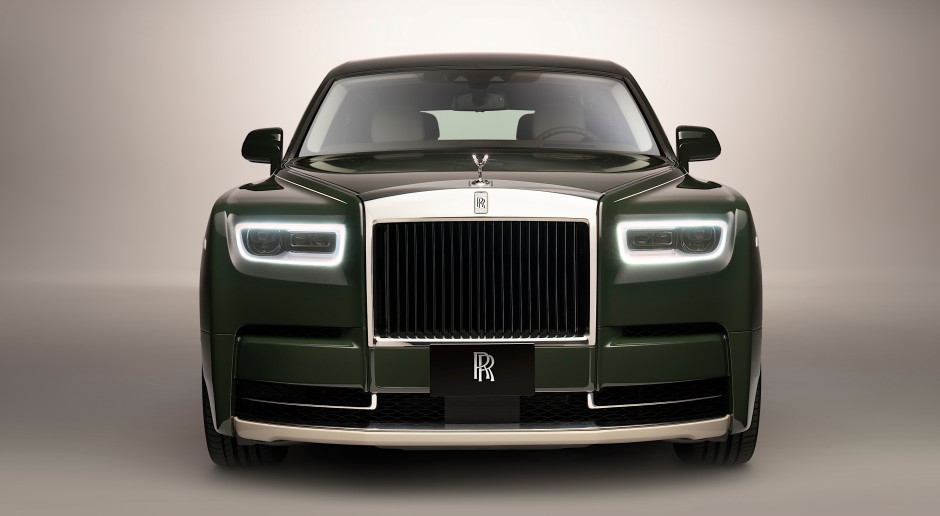 Ten nowy Rolls-Royce to samuraj na kołach. Powstał na specjalne zamówienie zamożnego kolekcjonera