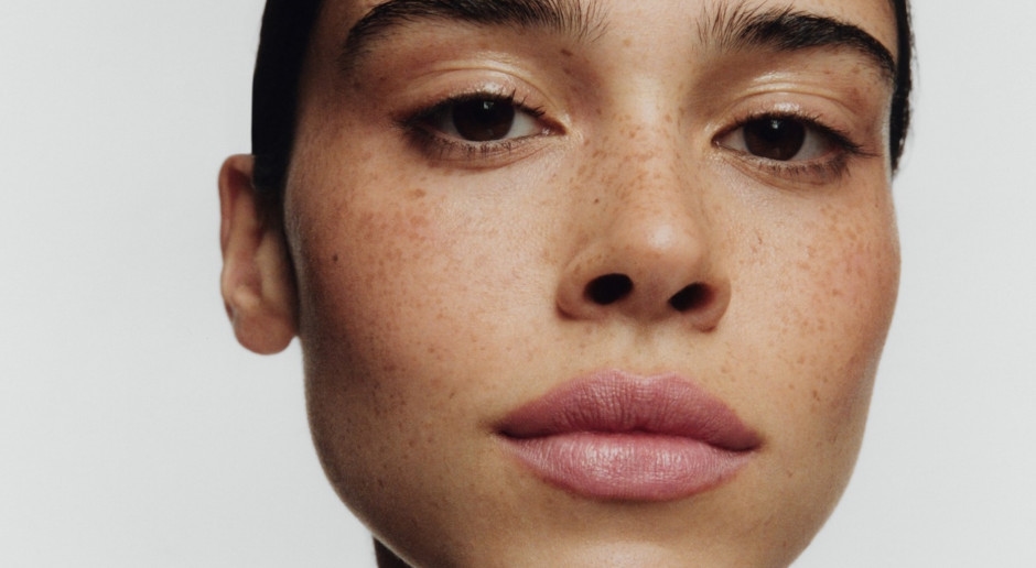 A INGLOT está "sentindo" as tendências de marketing. Aqui está uma coleção deliciosa para o verão de 2025.