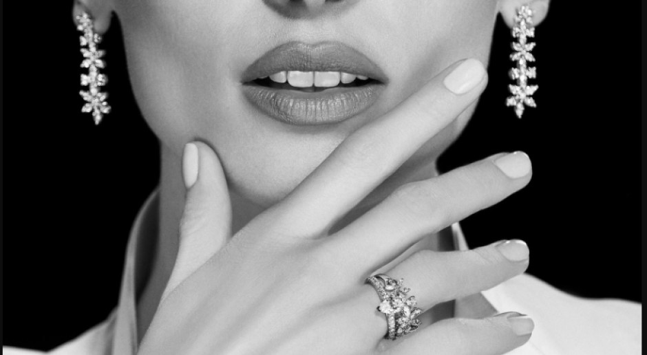 Engagement ring and beauty type – how to choose the color of the metal and stone to emphasize the natural beauty of your future fiancée