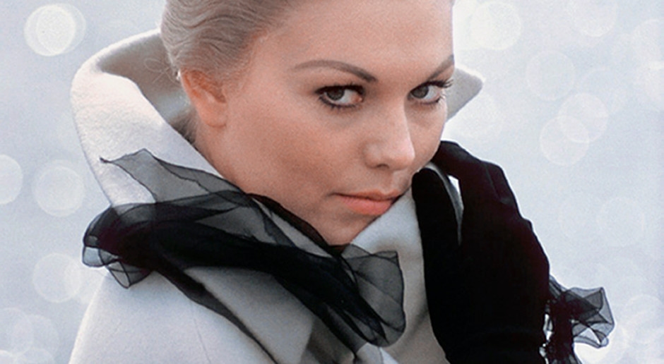 Um filme está sendo feito sobre a famosa "loira de Hitchcock". Kim Novak, no entanto, não está entusiasmada.