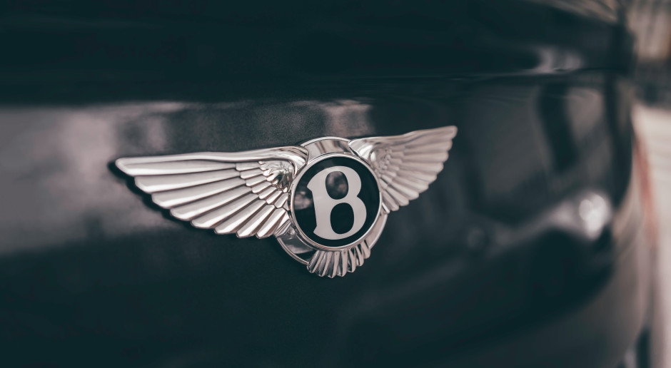 A Bentley fez um movimento ousado, o primeiro na história da marca.