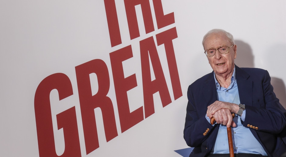 Michael Caine, de 92 anos, retorna da aposentadoria da atuação