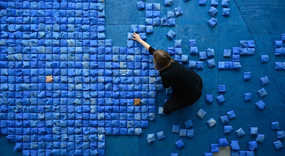 Arte polonesa conquista o London Design Festival 2025