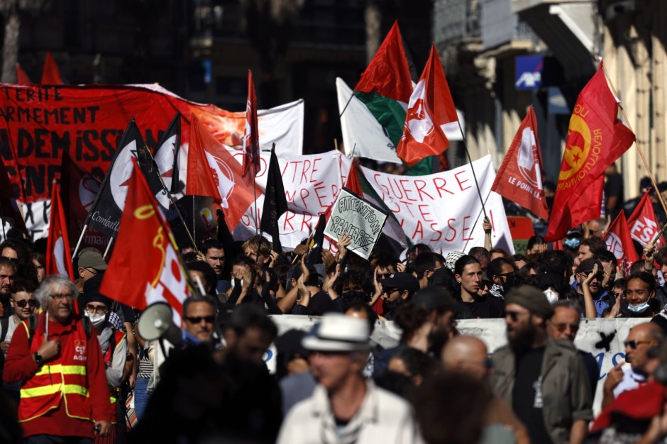 Nueva ola de protestas antigubernamentales en Francia. La policía está preparada.