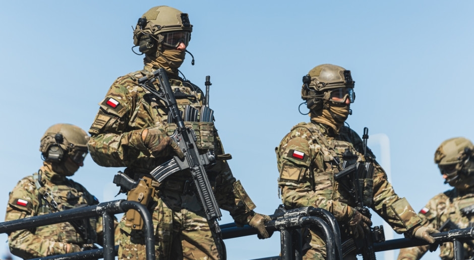 In caso di guerra, la coscrizione avverrà tramite corriere. Il rifiuto comporterà la reclusione.