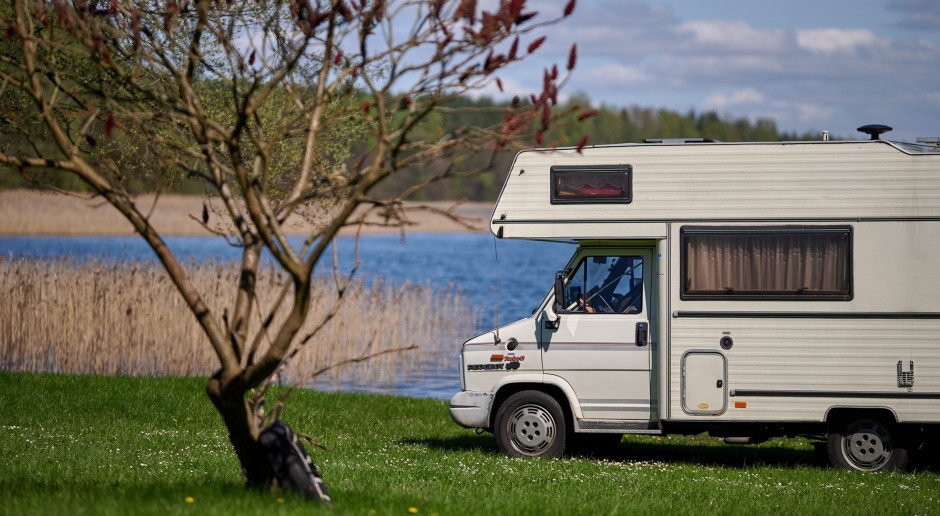 150k PLN voor de aankoop en ombouw van een camper. Er zijn bepaalde voorwaarden