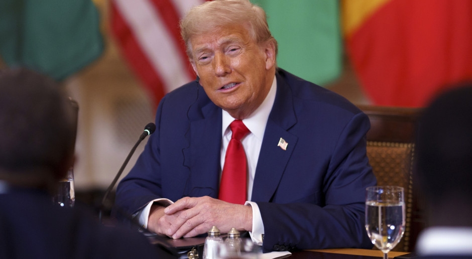 Dazio del 200%: Trump colpisce l'industria farmaceutica