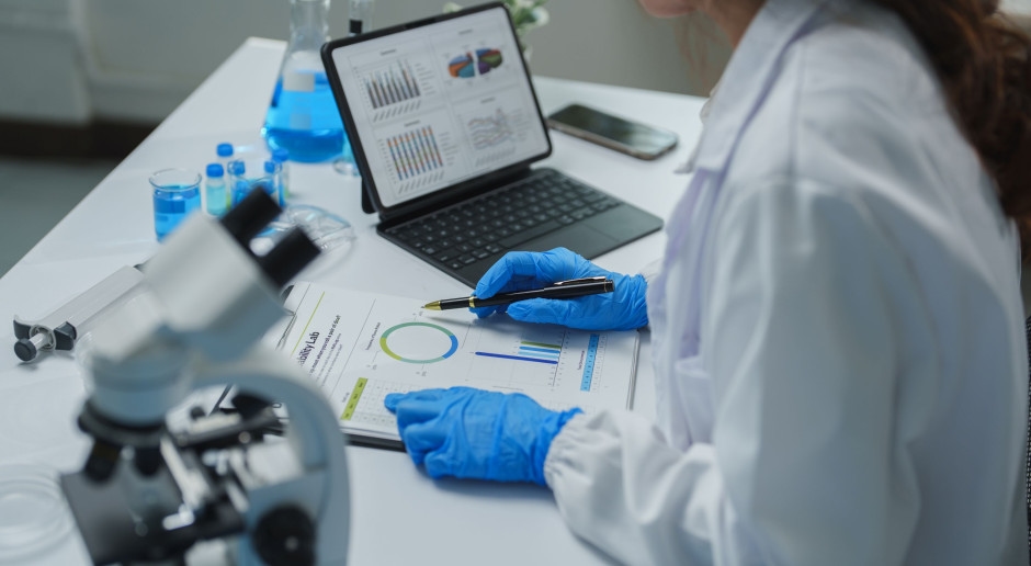 Trattamento del carcinoma midollare della tiroide. I polacchi saranno i primi a utilizzare il nuovo metodo sugli esseri umani.