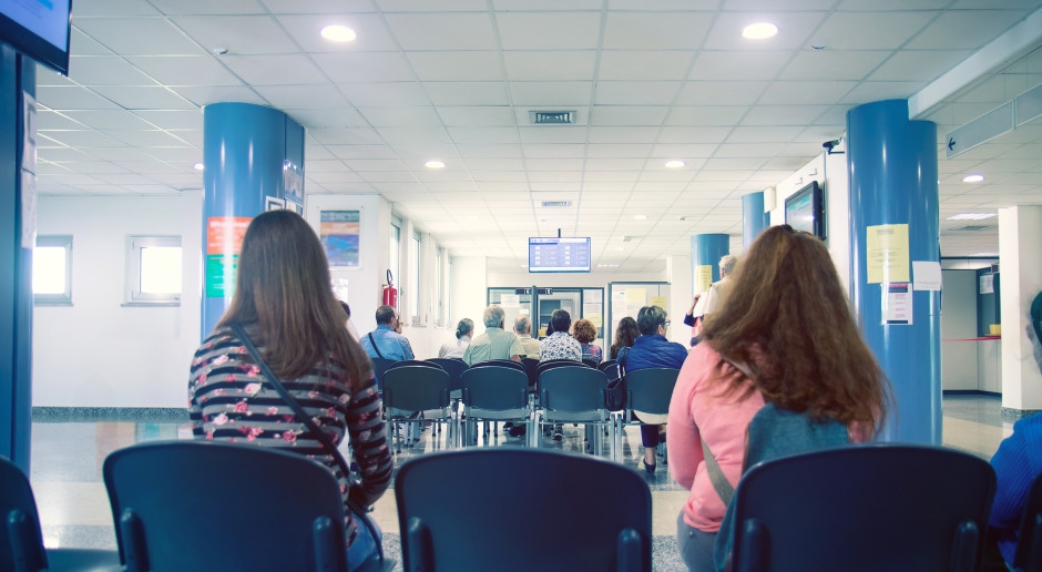 Hospital reform approved. "Concerns about commercialization are fanciful."