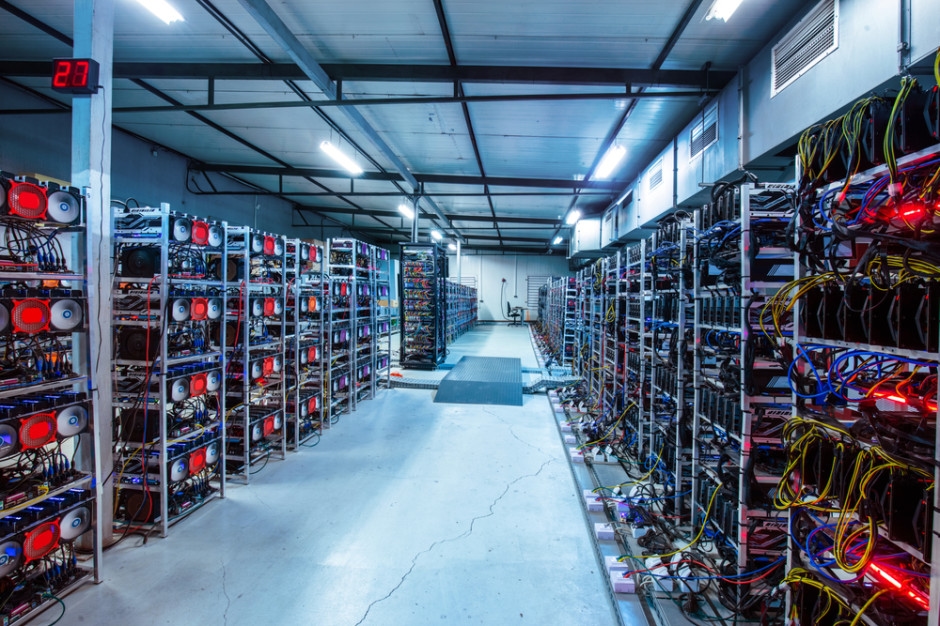 Gigafactory d'IA en Pologne. Nous avons soumis une candidature clé.