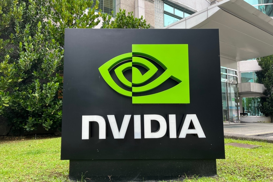 Nvidia находится на пути к тому, чтобы стать самой дорогой компанией в истории, а Apple сильно отстает