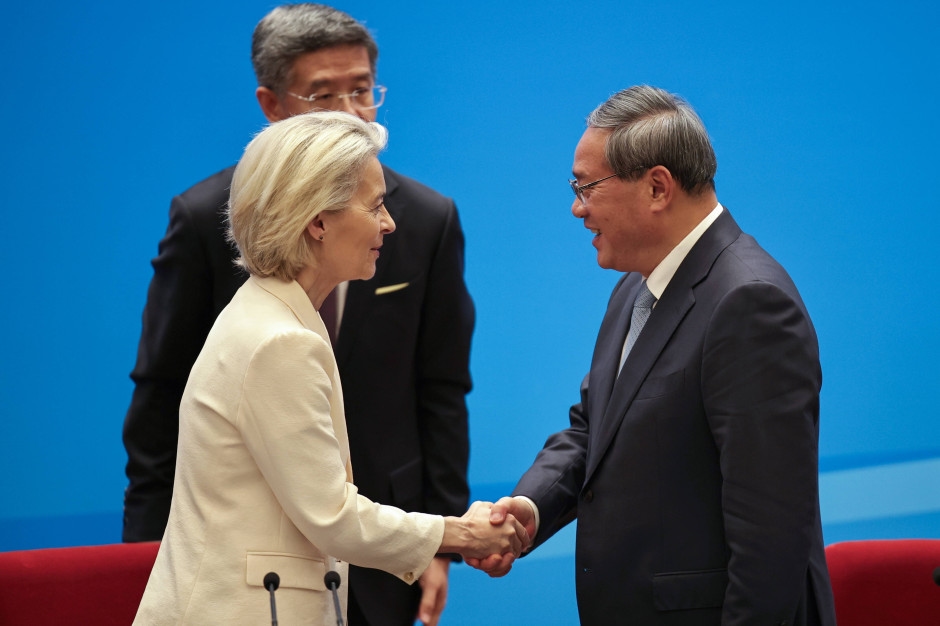China has positioned the European Union as a "suppliant"