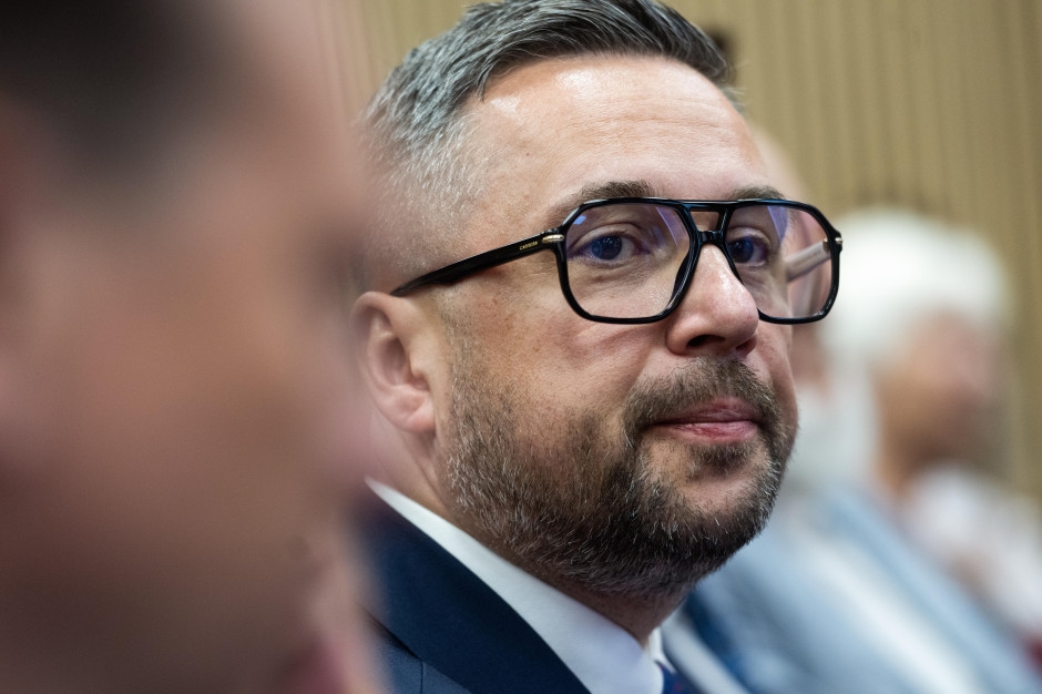 Un gran avance en el acuerdo de 500 millones de zlotys. El gobierno libera el dinero tras ocho meses de negociaciones.