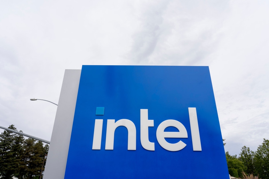 Will Trump Do More Harm Than Good to Intel? "A Threat to Business"