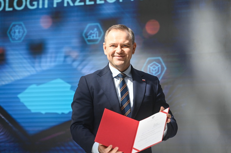 The president is throwing down the gauntlet to the government. PLN 5 billion for innovation and a technology council.