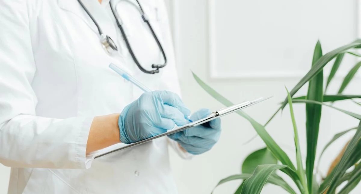 Alivia Oncofoundation: As mulheres polonesas ainda examinam os seios com menos frequência do que as mulheres europeias – o preço mais alto é a vida