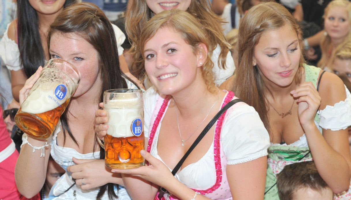 Crise de la bière en Allemagne : la consommation chute de 7 % en 2025, avec des hausses de prix à venir