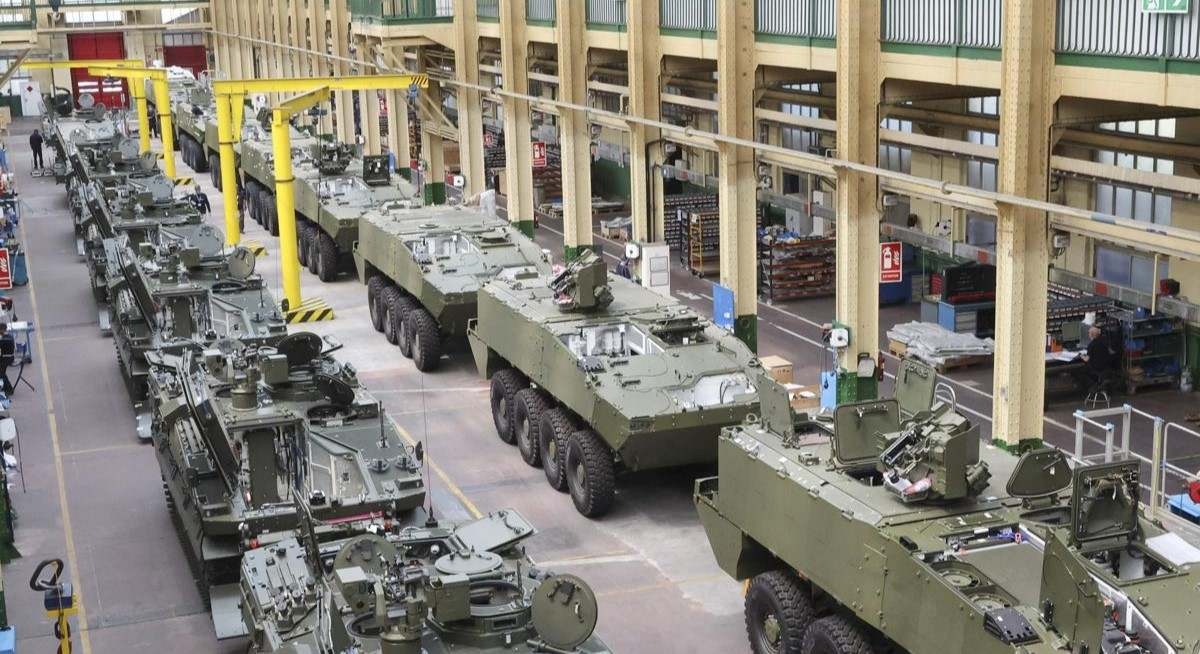 General Dynamics bada możliwość prowadzenia działalności w Hiszpanii i zamierza podpisać w tym kraju nowe kontrakty na produkcję pojazdów opancerzonych.