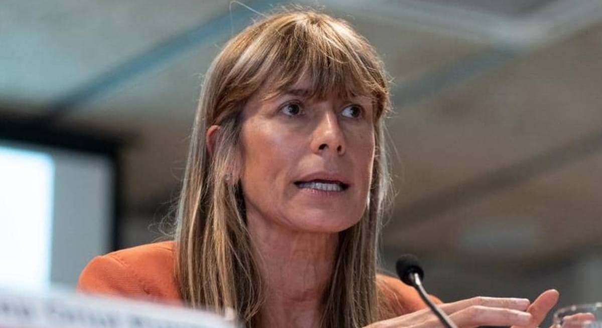 Sędzia Peinado oskarżył Begoñę Gómez i jej doradcę o defraudację.
