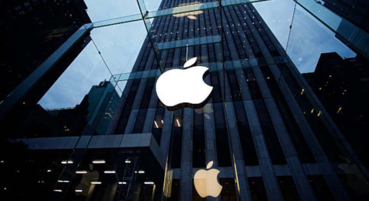 Apple condannata a pagare 93 milioni di dollari a un'azienda spagnola per violazione dei suoi brevetti.