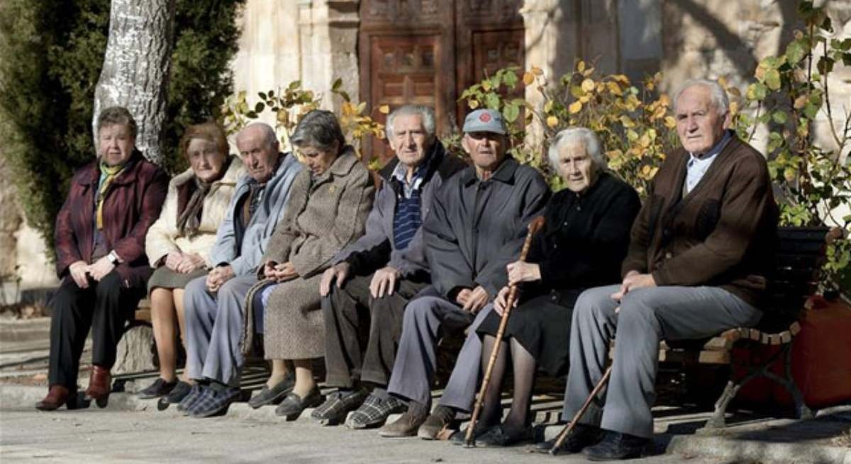El gasto en pensiones anota un nuevo récord al crecer un 6% en agosto y lleva la nómina media a 1.507 euros