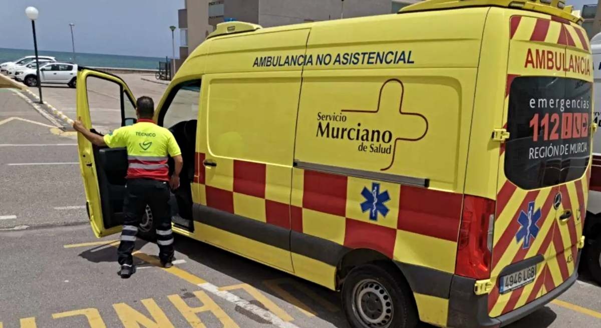 A two-year-old girl was electrocuted and three other children were injured on a fairground ride in Murcia.