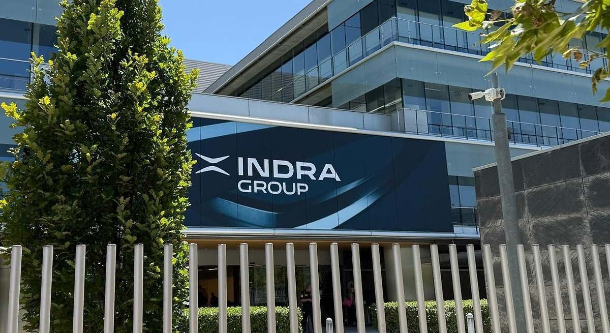 İndra, İsrail teknolojisine alternatif taktik telsizler için 768 milyon avroluk teklif verdi.
