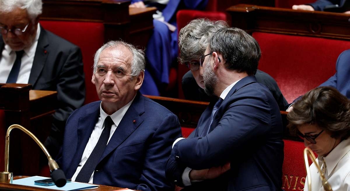 Bayrou bereidt zich voor op de "onherroepelijke val" van zijn regering: "Frankrijk heeft al 51 jaar geen begroting in evenwicht gehad."