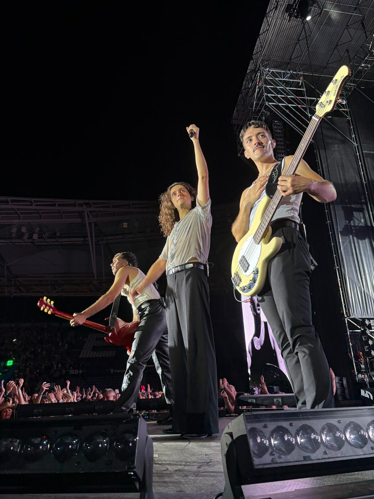 Arde Bogotá ricama un'alleanza rock mediterranea nel suo grande concerto nella città di Turia.