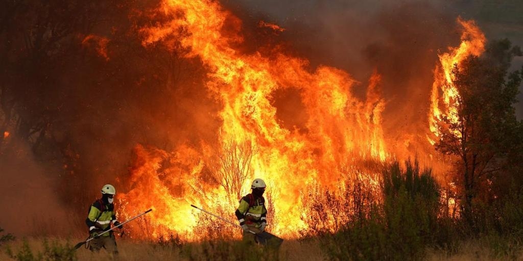Muere un voluntario que ayudaba en la lucha contra los incendios en León