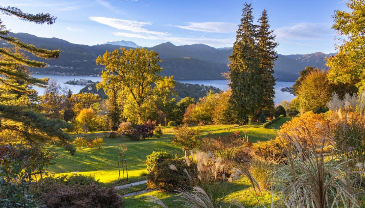 Outono no Lago Orta: Quando o jardim se ilumina em vermelho, dourado e laranja
