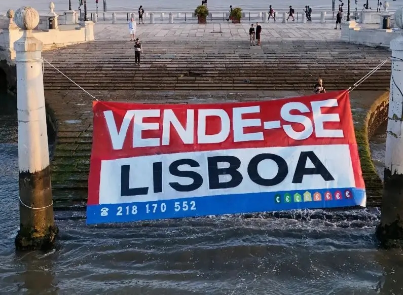New work by Bordalo II puts Lisbon up for sale