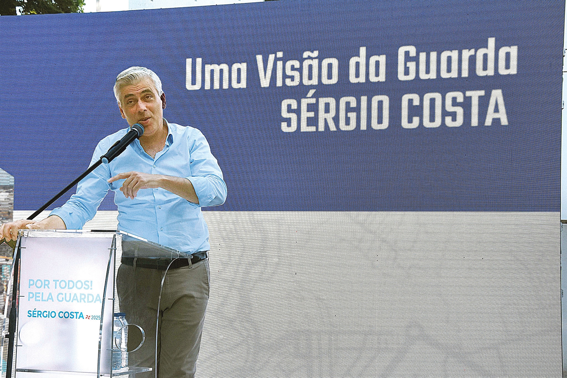 A nova moda dos partidos ‘barrigas de aluguer’