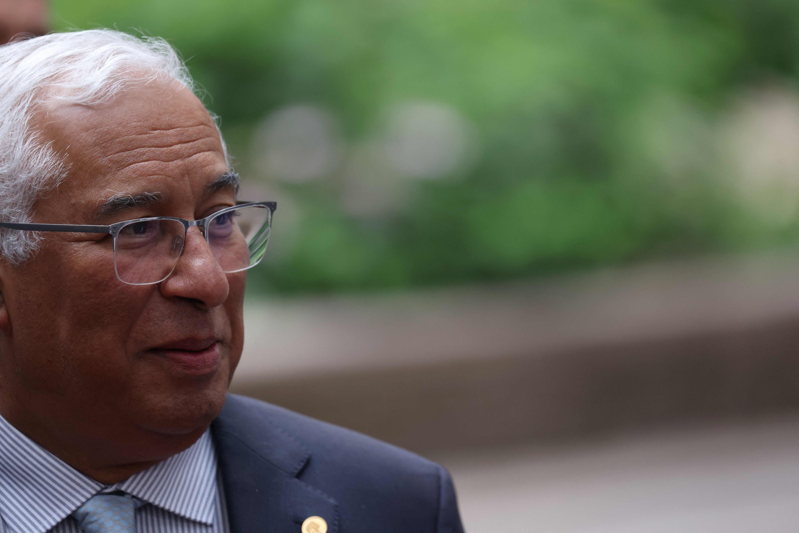 “É nosso dever defender a sua memória”. Moedas arrasado por causa de Jorge Coelho