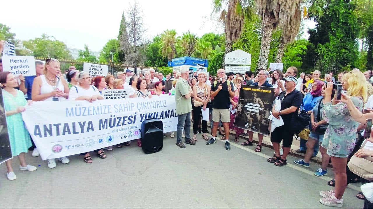 Lock on Antalya's memory