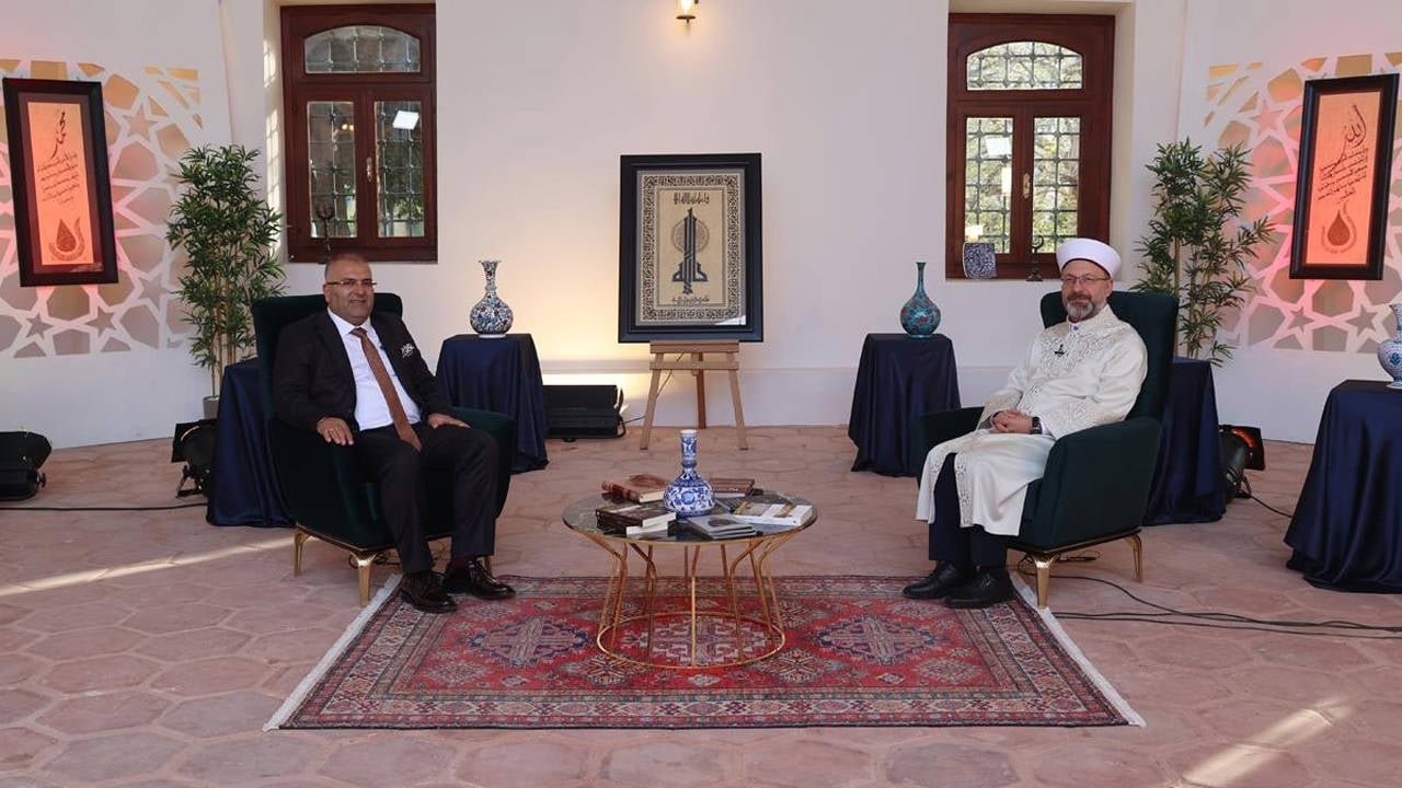 Diyanet’teki ‘şanslı’ kardeşler