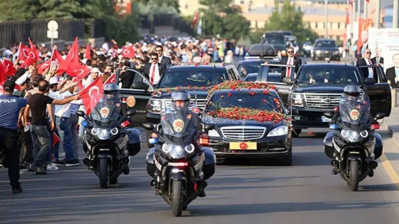 Three thousand police officers were assigned