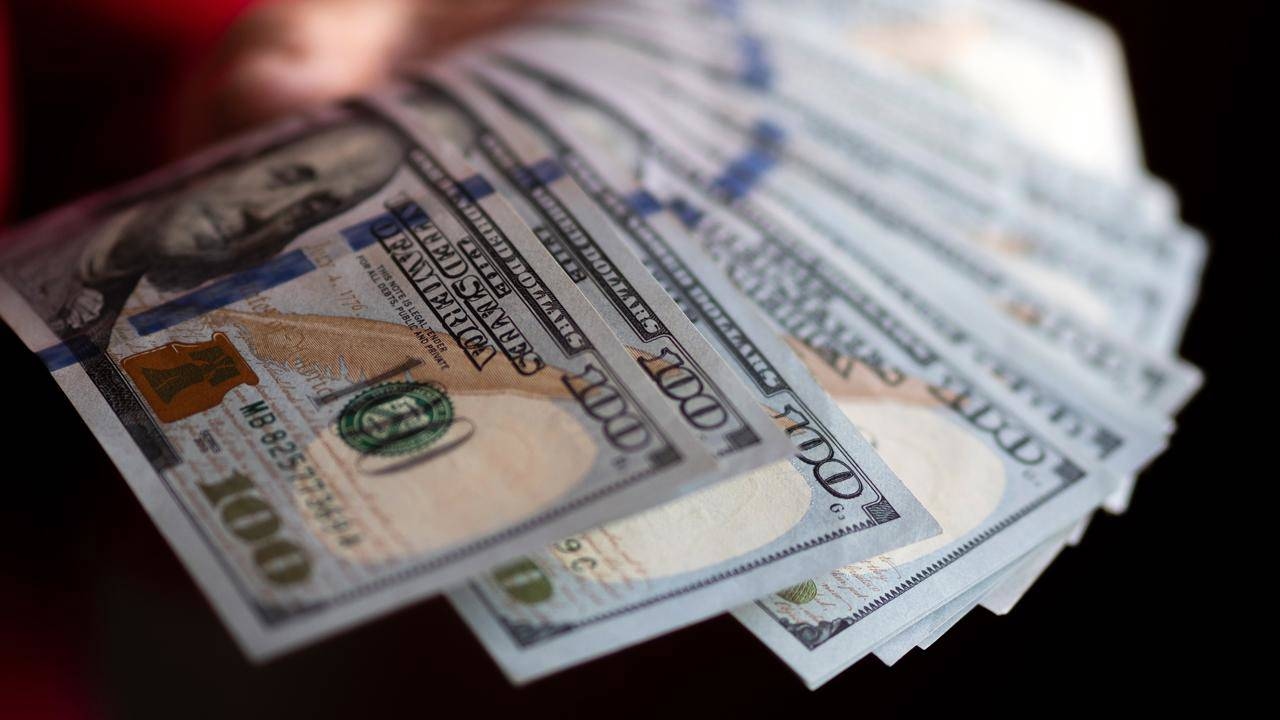 How did USD/TRY start the day?