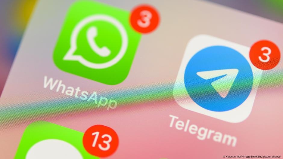 Rusia aumenta la presión sobre WhatsApp y Telegram
