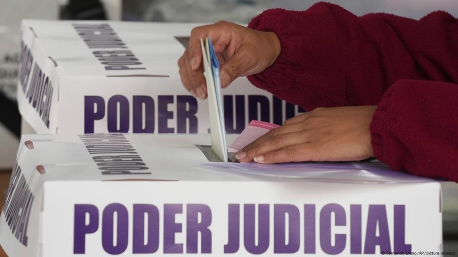 Dünya prömiyeri: Meksikalılar ülkenin jürisini seçiyor