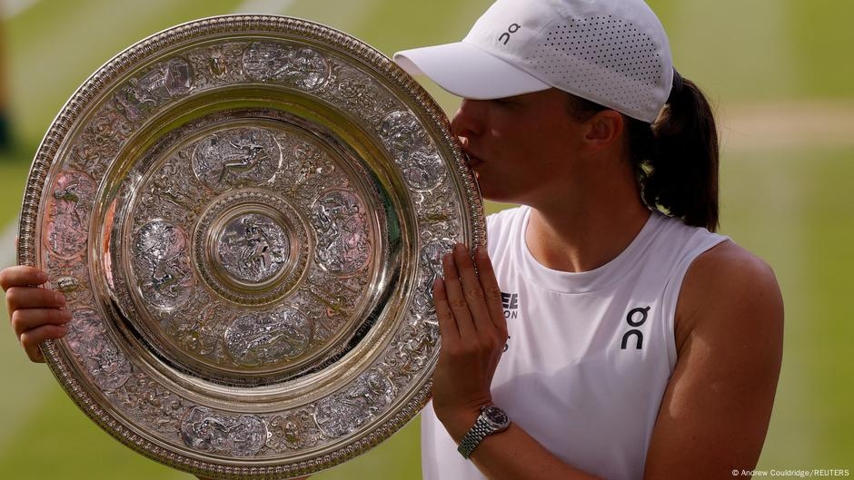 Świątek zapisuje się w historii tenisa na Wimbledonie