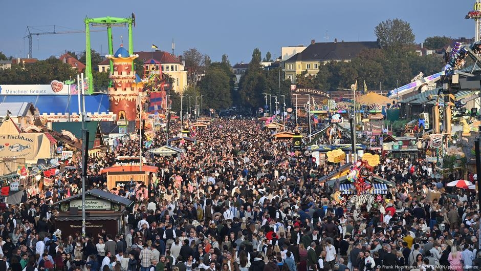 Resoconto dell'intervallo dell'Oktoberfest: per un breve periodo troppo affollato