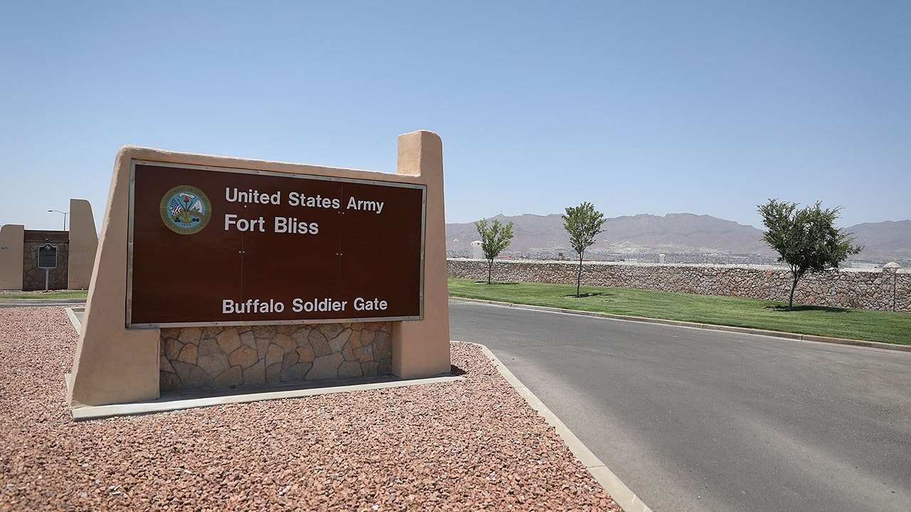 El Pentágono anuncia un enorme centro de detención de migrantes en Fort Bliss, Texas, con 5.000 camas.
