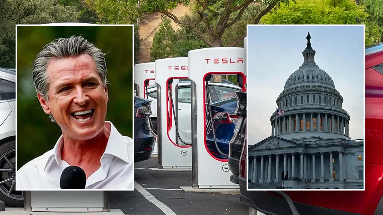 Más de una docena de estados demandan al Departamento de Transporte por los fondos para estaciones de carga de vehículos eléctricos