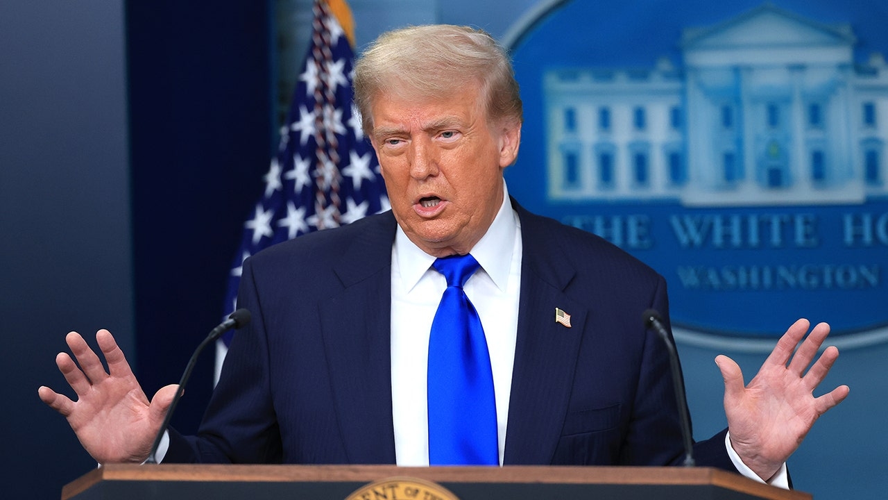 Trump pide a la Corte Suprema una decisión urgente sobre los poderes arancelarios porque "lo que está en juego no podría ser mayor"